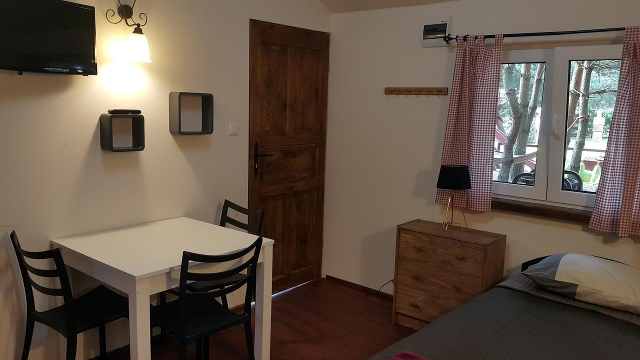 Osada Pod Czerwonym Debem - Czarny Mlyn Villa Jastrzebia Gora Exterior photo