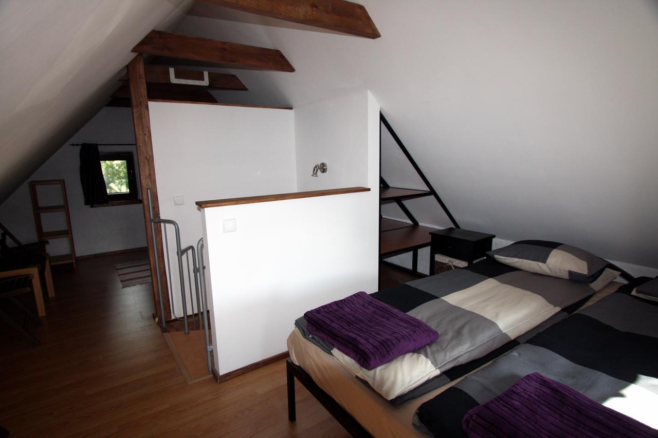 Osada Pod Czerwonym Debem - Czarny Mlyn Villa Jastrzebia Gora Exterior photo
