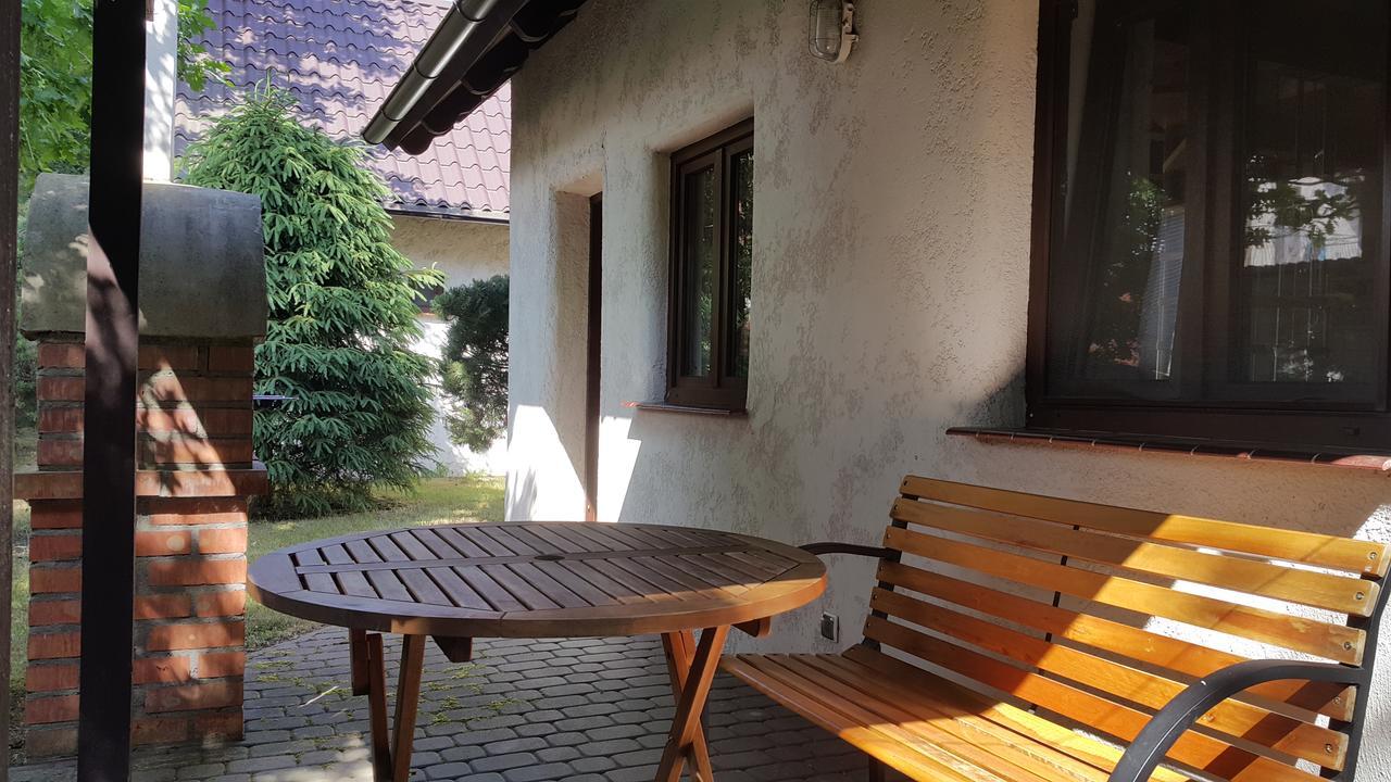 Osada Pod Czerwonym Debem - Czarny Mlyn Villa Jastrzebia Gora Exterior photo