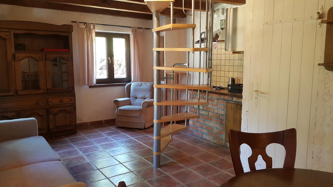 Osada Pod Czerwonym Debem - Czarny Mlyn Villa Jastrzebia Gora Exterior photo