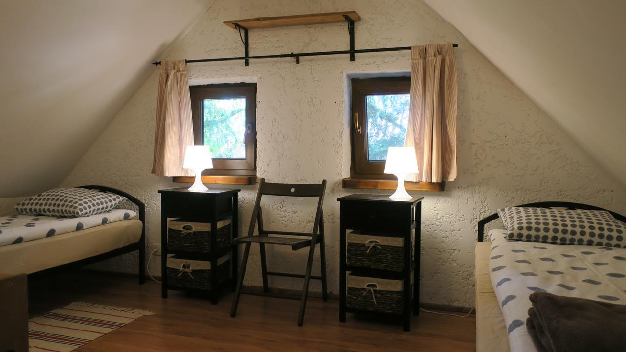 Osada Pod Czerwonym Debem - Czarny Mlyn Villa Jastrzebia Gora Exterior photo