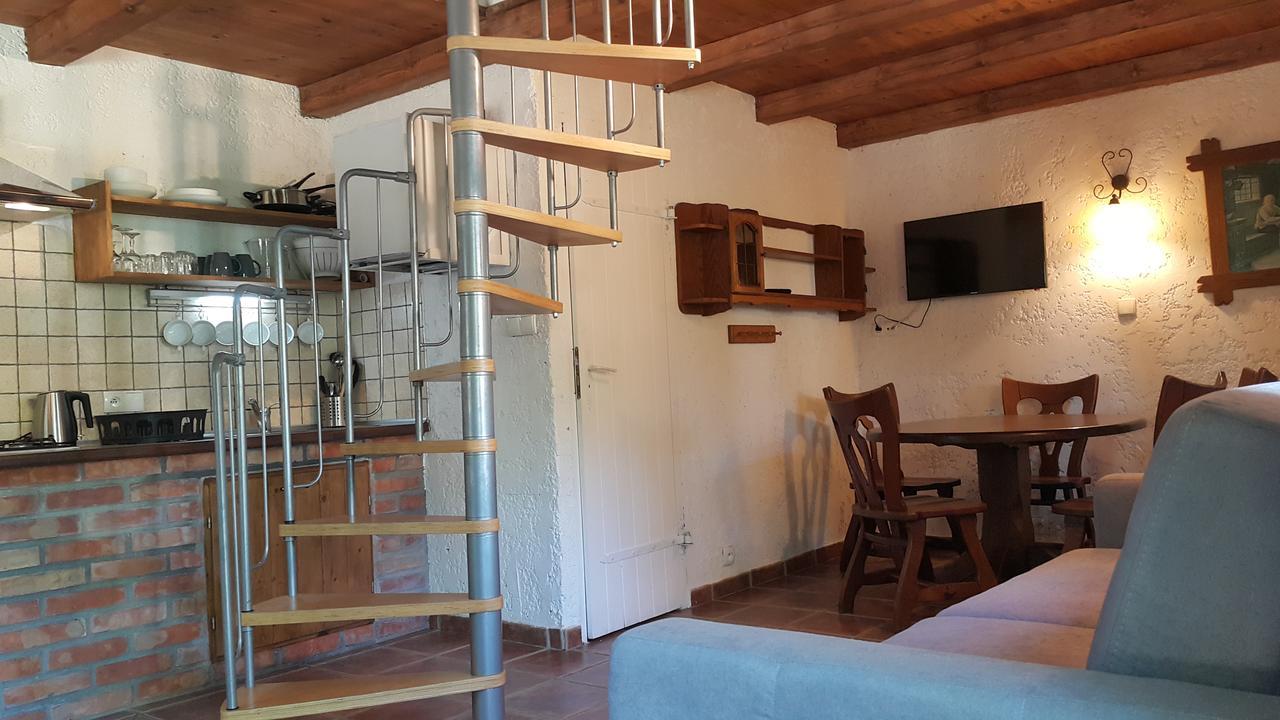 Osada Pod Czerwonym Debem - Czarny Mlyn Villa Jastrzebia Gora Exterior photo